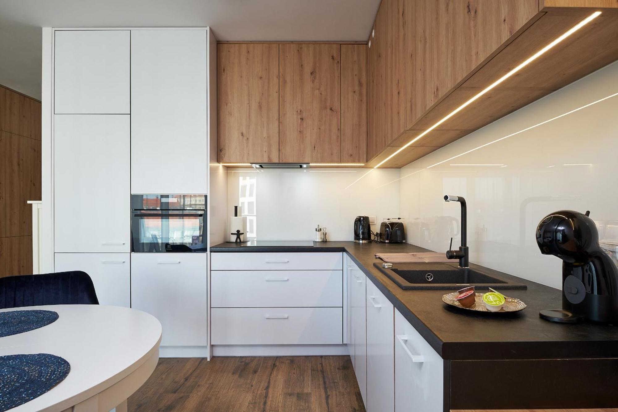 Studio Nad Rzeka 72, Rynek 500 M วรอตซวาฟ ภายนอก รูปภาพ